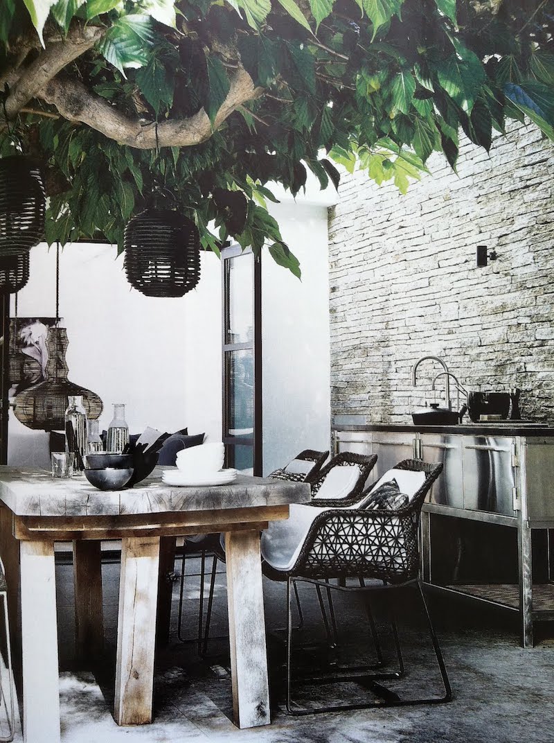 10 Idyllic Outdoor Dining Ideas
