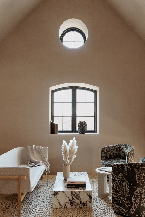 Idea to Steal: the Plinth Coffee Table