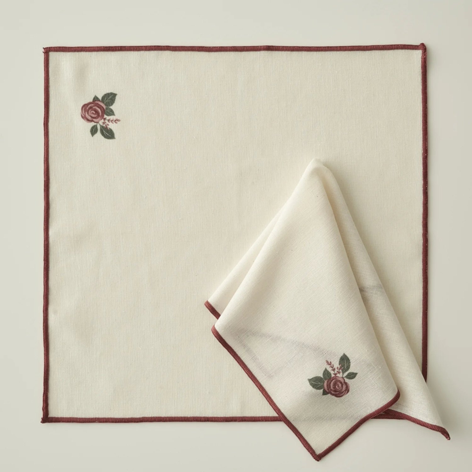 Belle Maison rose printed napkin