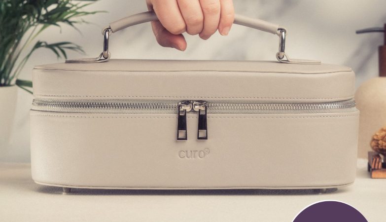 A Vanity Case Reset For Bathrooms That Collect Too Much